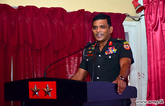 Central Commander Addresses Troops
