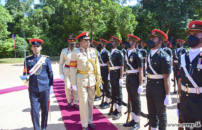 උසස්වීම් ලැබු ආඥාපති ඉදිරි නඩත්තු පෙදෙස - මුලතිව් වෙත ගෞරවාචාර