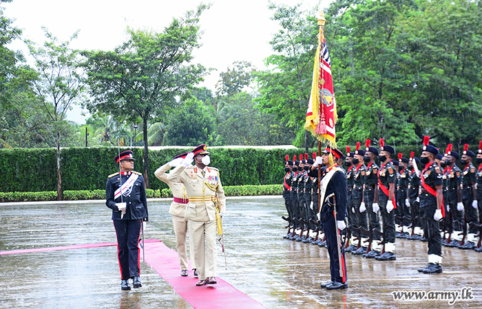 Highlanders Bid Farewell to Their Outgoing Colonel of the Regiment