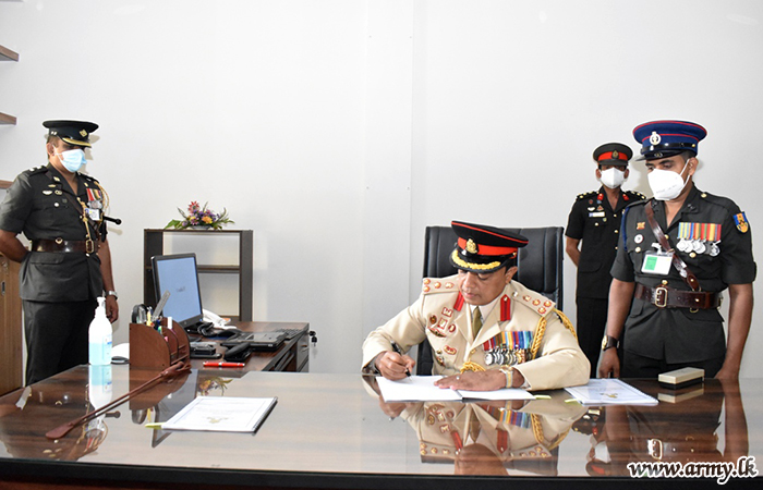 உளவியல் பணிப்பகத்தின் புதிய பணிப்பாளர்  கடமை பொறுப்பேற்பு