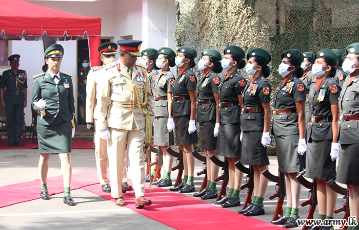 ශ්‍රී ලංකා යුද්ධ හමුදා කාන්තා බලකායේ බලකාධිපති රාජකාරි අරඹයි