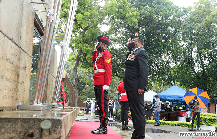 'Remembrance Day' Commemorated with Poppy Flowers at Colombo Cenotaph