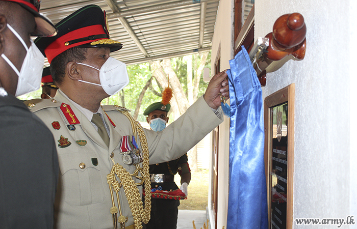 53 වන සේනාංකයේ නව සේනාංකාධිපති සිය බලප්‍රදේශයේ සංචාරයක