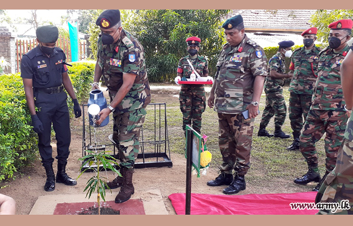 නව ආරක්‍ෂක සේනා ආඥාපති - මුලතිව් සිය බලප්‍රදේශයේ සංචාරයක