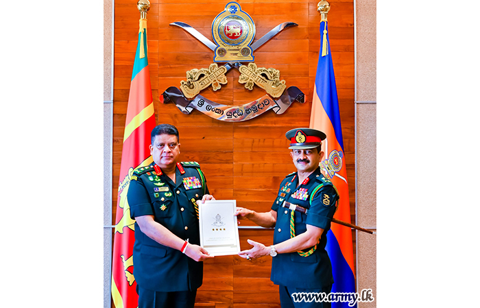 New Chief of Staff Receives Appointment Letter from Army Chief
