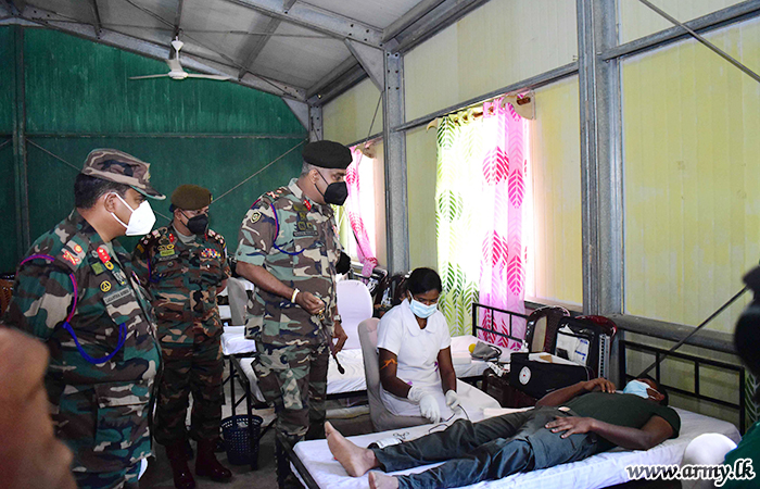 Akkrayankulam Blood Donation Joined by Policemen & Civilians