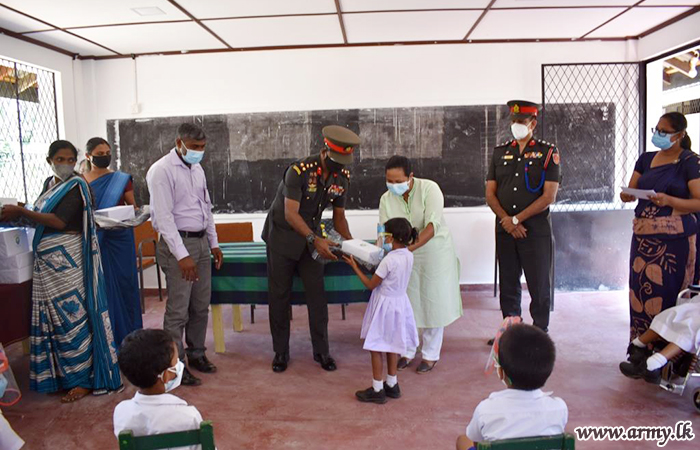141 Brigade Thru NGO Donates School Accessories to Students at Divulpitiya