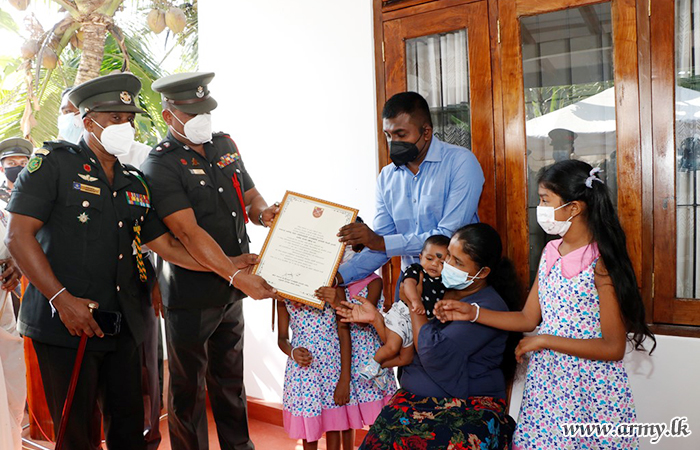 Underprivileged Family in Mulleriyawa Receives Army-built New Home