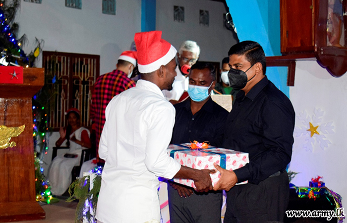 66 Division Adds Their Contribution to Christmas