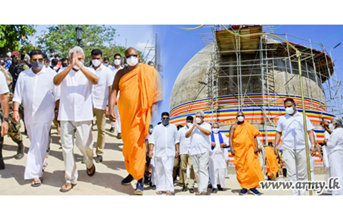 HE the President Enshrines Offerings to the Restored Kuragala Pagoda During His Surprise Visit 
