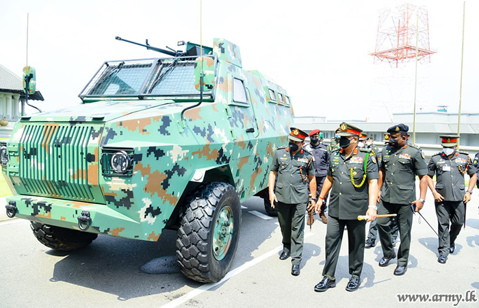 ශ්‍රී ලංකා විදුලි හා යාන්ත්‍රික ඉංජිනේරු බලකායේ භටපිරිස් තවත් නවීන සන්නද්ධ රථයක් නිෂ්පාදනය කරයි 