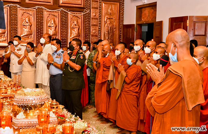 ' Atavisi Buddha ' Statues Placed & Opened for Veneration at 'Sanda Hiru Seya'