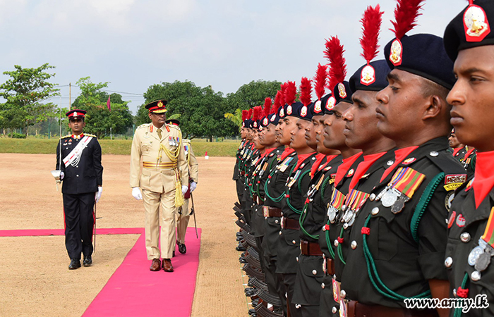 1 බලකායේ බලකාධිපති සිය ධූරයෙන් නික්ම යයි