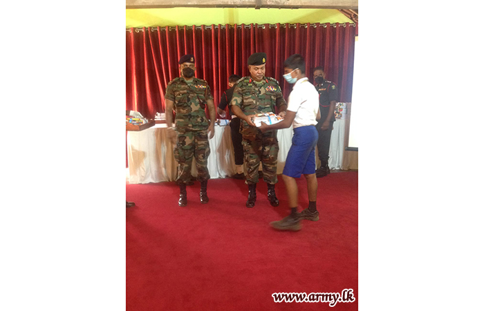 Army Coordination Provides School Aids to 155 Students at Padaviya