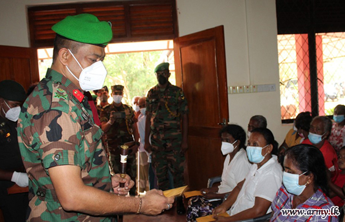 Army Coordination Provides Financial Grants to 1000 Needy Families  