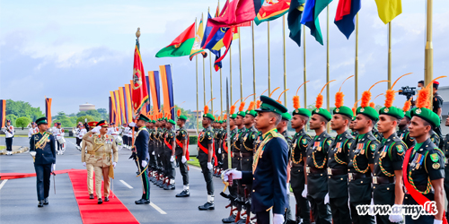 24th Commander of the Army, Lt Gen Vikum Liyanage Takes Reins