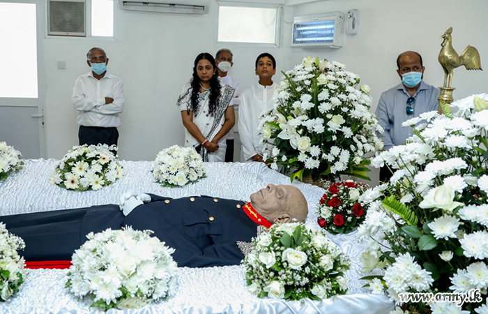 மறைந்த மேஜர் ஜெனரல் Y பாலரத்ன ராஜா (ஓய்வு) அவர்களுக்கு இராணுவ மரியாதை