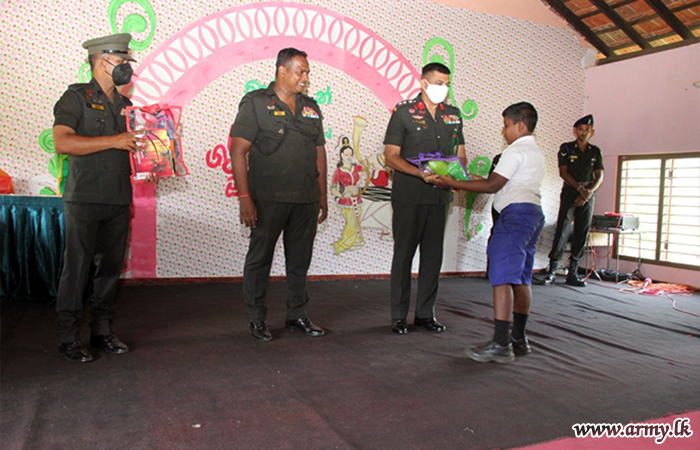 Etambagaskada Vidyalaya Primary Students thru Army Initiative Receive Educational Accessories 