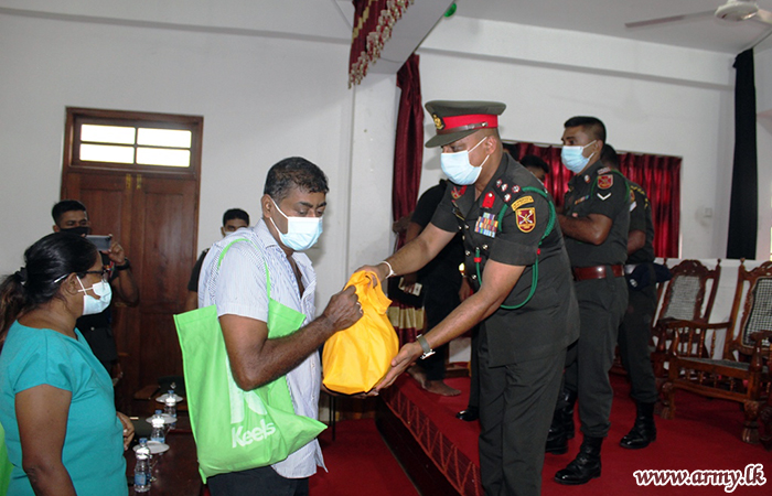 Buddhist Monk's Initiative Gets More Relief Packs for Mulleriyawa South Residents 