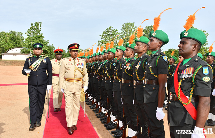 Major General Shewanth Kulathunga Felicitated after Promotion