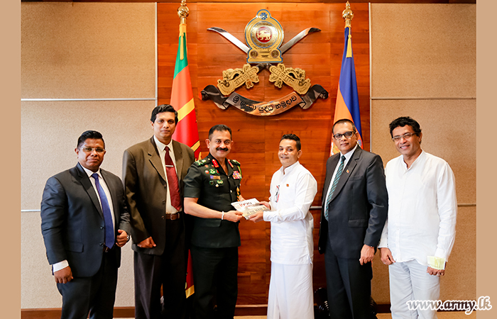‘Arrya’ Foundation Members Enlighten Commander of the Army on Their Projects for ‘War Heroes’