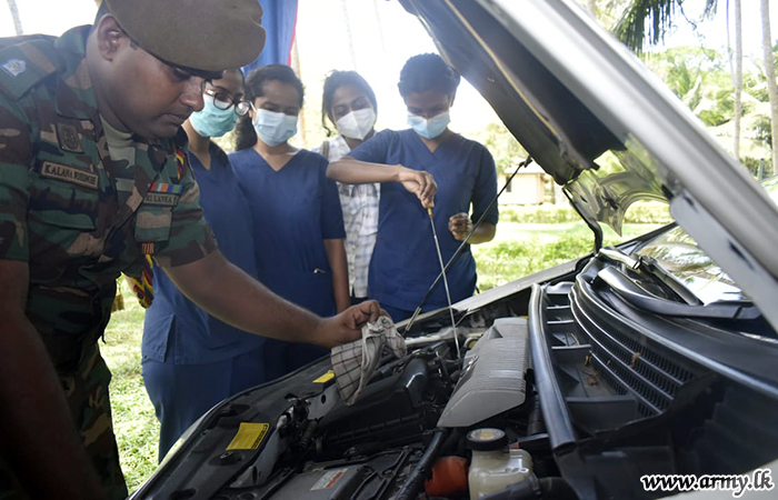 රුහුණු විශ්වවිද්‍යාල උපාධි අපේක්‍ෂකයින් වෙනුවෙන් ‘වාහන නඩත්තුව’ පිළිබඳ දැනුවත් කිරීමේ වැඩමුළුවක්