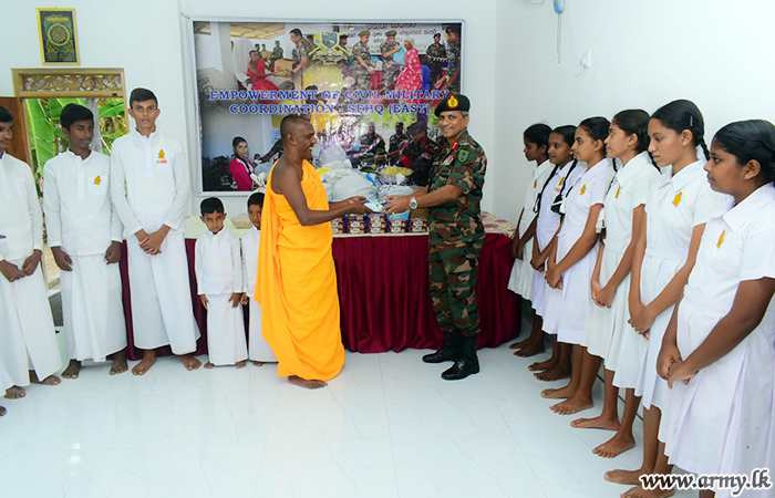 Monks & Daham School Students in Welikanda Given Dry Rations