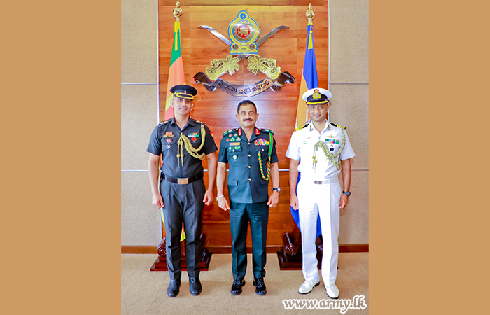 Indian High Commission's Defence Advisers Call on Commander of the Army
