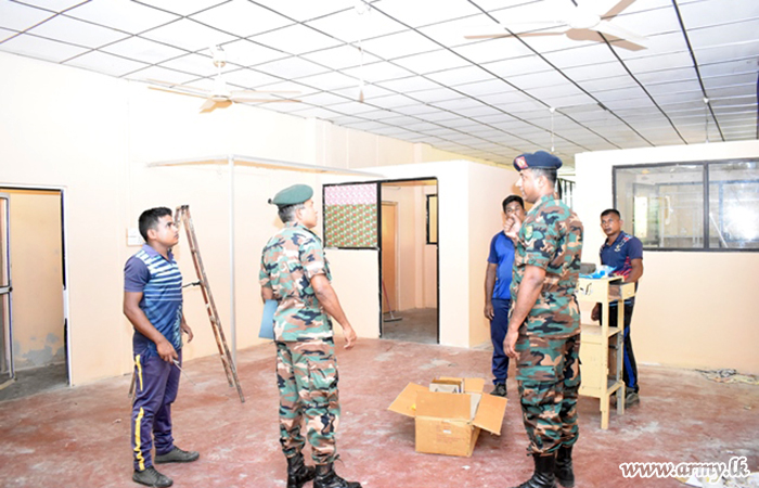 Troops Renovate Ward at Mannar Hospital