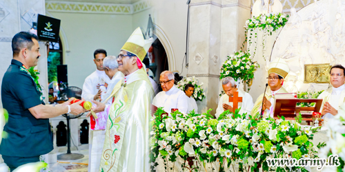 Special Mass at All Saints' Church Blesses Army Flags & 73rd Anniversary