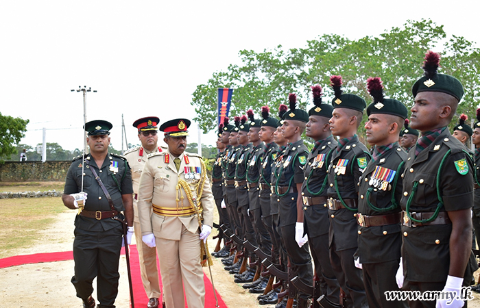 66 வது படைப்பிரிவில் புதிய இரண்டு நட்சத்திர ஜெனரலுக்கு கௌரவம்