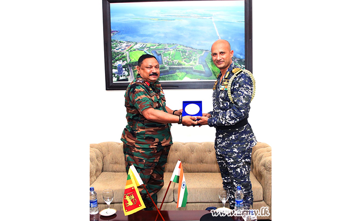 Indian High Commission's Defence Adviser Meets Jaffna Commander