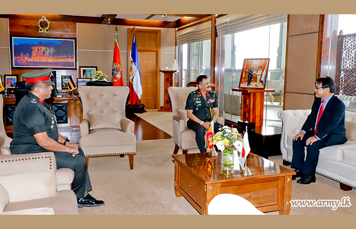 Ambassador of Japan Pays Courtesy Call on Army Commander
