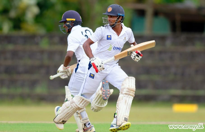 යුද්ධ හමුදා ක්‍රිකට් කණ්ඩායම පළමු පෙළ මේජර් ලීග් ක්‍රිකට් තරගාවලියේදී දස්කම් දක්වයි