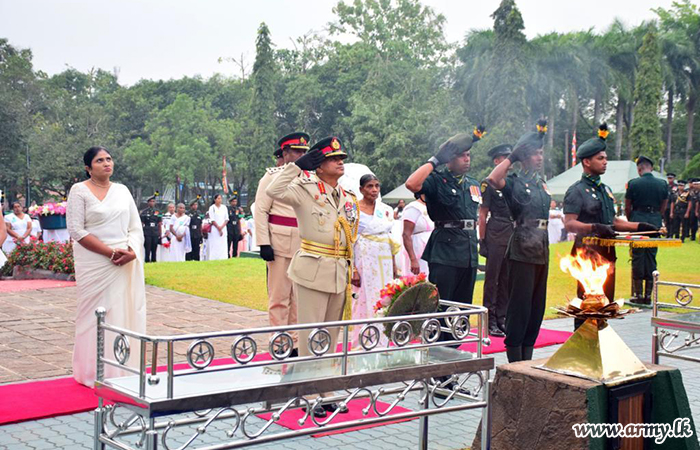 ශ්‍රී ලංකා සිංහ රෙජිමේන්තුව මාතෘභූමියේ ඒකීය භාවය වෙනුවෙන් දිවිපිදු විරෝදාර රණවිරුවන් සිහිපත් කෙරේ