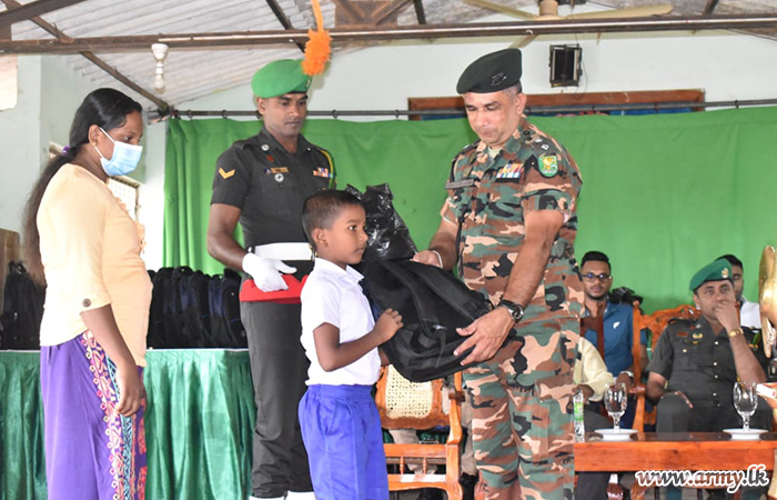 622 Infantry Brigade Troops with Donors' Support Get School Accessories & Dry Rations for 100 Families