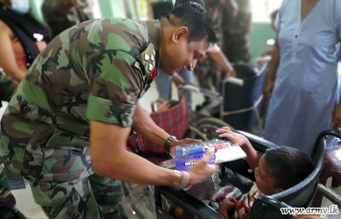 231 Infantry Brigade Troops Provide Essentials to Batticaloa's Home for Children with Special Needs      