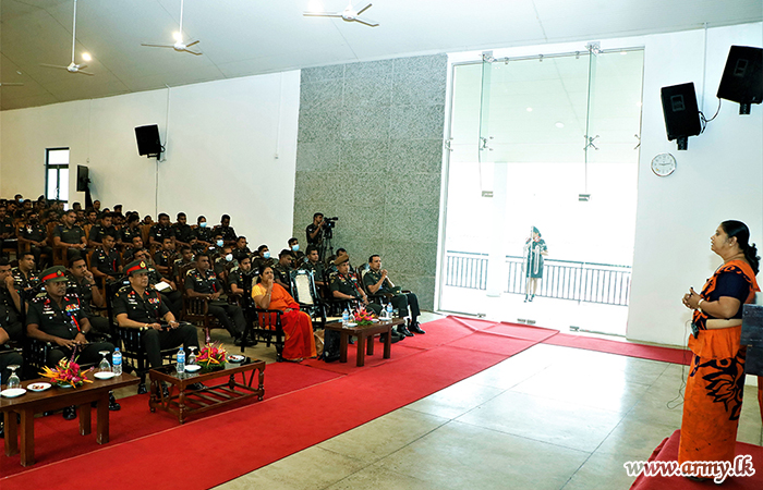 14 Division Troops Listen to Awareness Lecture on ‘Human Rights’ 