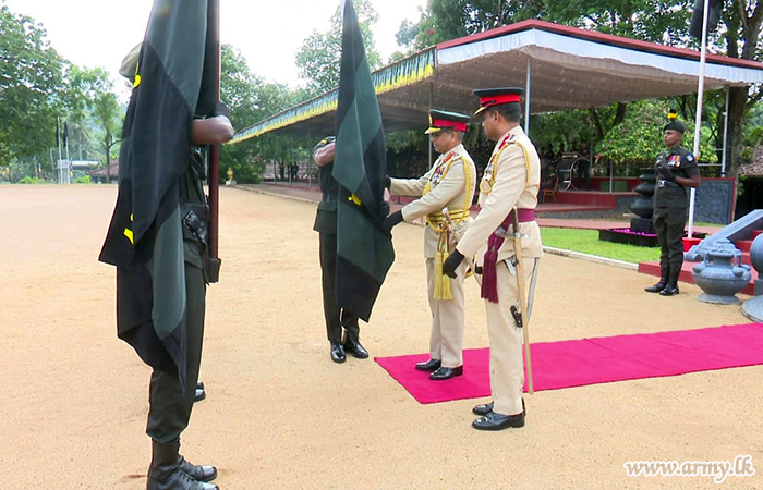 Redesignated 10 Sri Lanka Sinha Regiment Welcomed at Regimental HQ 