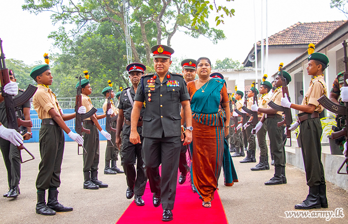 பொறியியல் படைப்பிரிவின் தளபதி தர்மபால கல்லூரியின் 82 வது ஸ்தாபகதினத்தில் கலந்து சிறப்பிப்பு