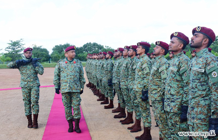 Major General Crishantha Gnanaratne Relinquishes Office at 1 Corps HQ 