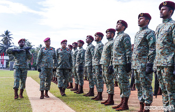 කමාන්ඩෝ රෙජිමේන්තුවේ නව රෙජිමේන්තු අධිපතිතුමන් රාජකාරි අරඹයි