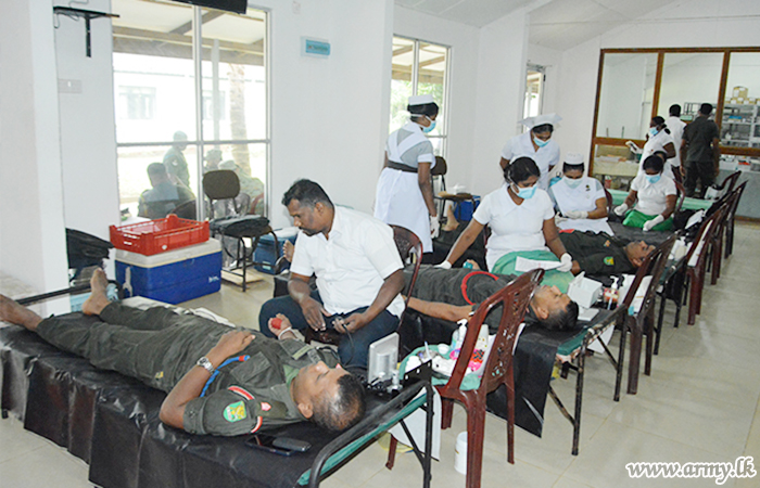 Over 100 Army Troops Donate Blood to Vavuniya District Hospital