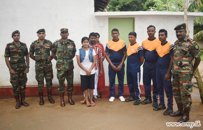 541 Infantry Brigade Troops Spending Own Money Erect New Bathroom to Ex-LTTE Combatant