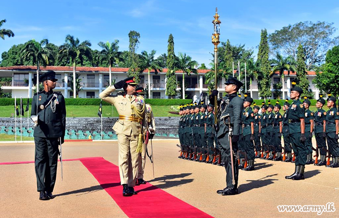 Newly-Promoted Major General Kanishka Heiyanthuduwa Felicitated at Mother Regiment
