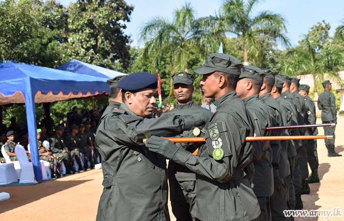 Air Mobile Course Graduates Pass out at Nikawewa