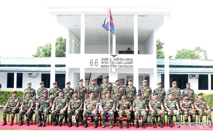 ආරක්‍ෂක සේනා ආඥාපති - මුලතිව්, 66 වන සේනාංකයේ සංචාරයක