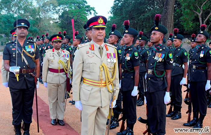 යාන්ත්‍රික පාබල රෙජිමේන්තුවේ 16 වැනි සංවත්සරය අභිමානවත් අයුරින් සමරයි