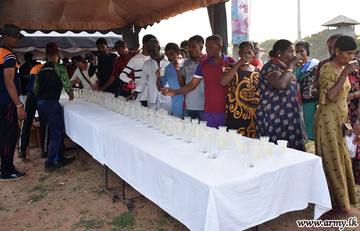 54 Division Troops Provide Drinking Water & Refreshments to Cavalry Pilgrimage Walk