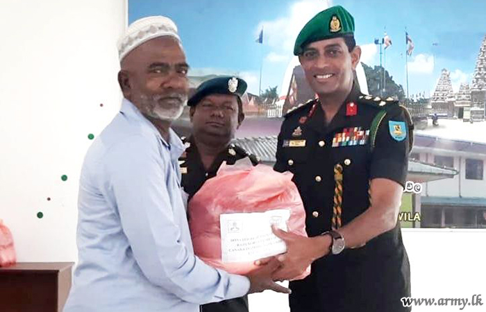 7 MIC Troops with Sponsors Give Relief Packs